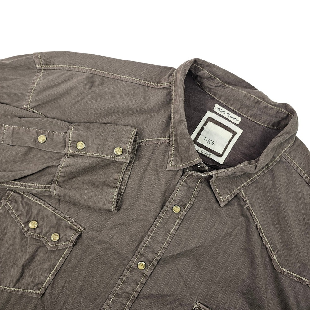 BKE Buckle Mens XXL Brown Athletic Fit Stretch‎ Shirt LS Embroidered Snaps JW012